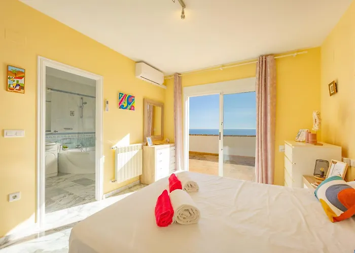 Sabita - Plusholidays * Calp